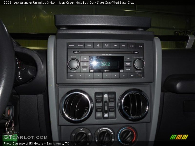 Controls of 2008 Wrangler Unlimited X 4x4