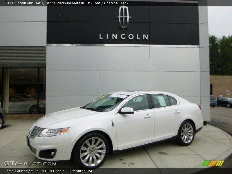 White Platinum Metallic Tri-Coat / Charcoal Black 2011 Lincoln MKS AWD