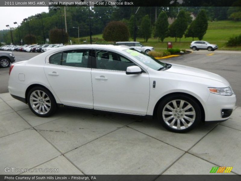 White Platinum Metallic Tri-Coat / Charcoal Black 2011 Lincoln MKS AWD