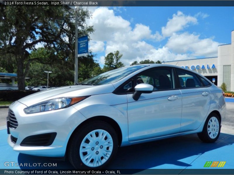 Ingot Silver / Charcoal Black 2014 Ford Fiesta S Sedan