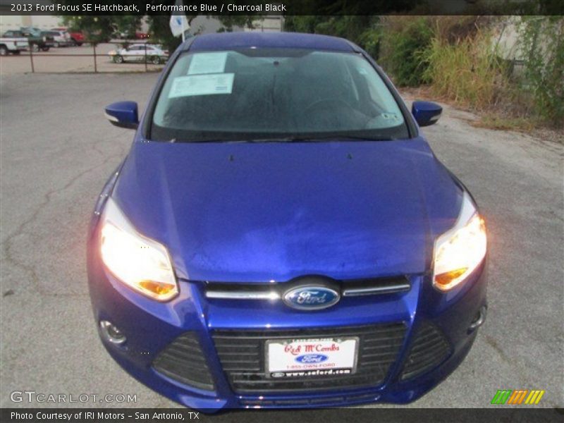 Performance Blue / Charcoal Black 2013 Ford Focus SE Hatchback
