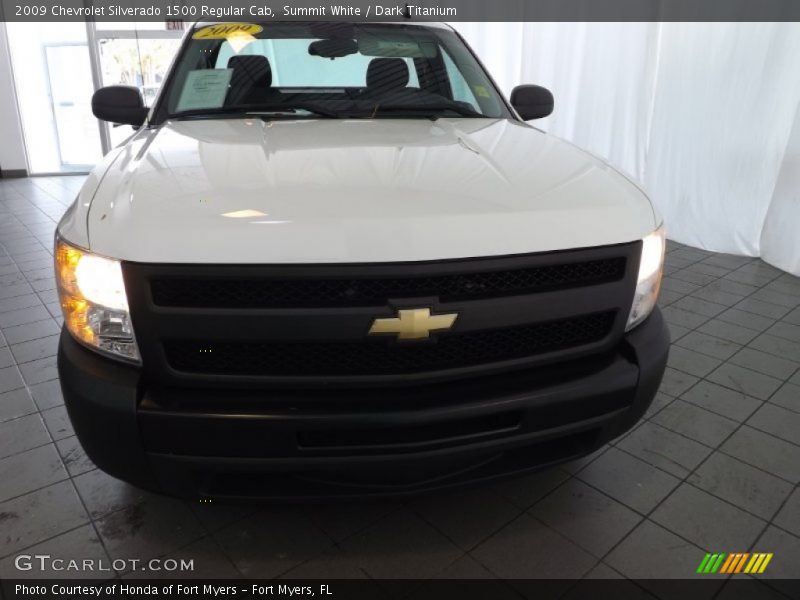 Summit White / Dark Titanium 2009 Chevrolet Silverado 1500 Regular Cab
