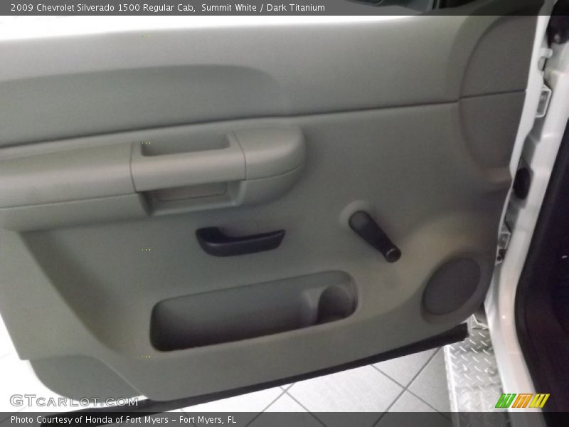 Summit White / Dark Titanium 2009 Chevrolet Silverado 1500 Regular Cab
