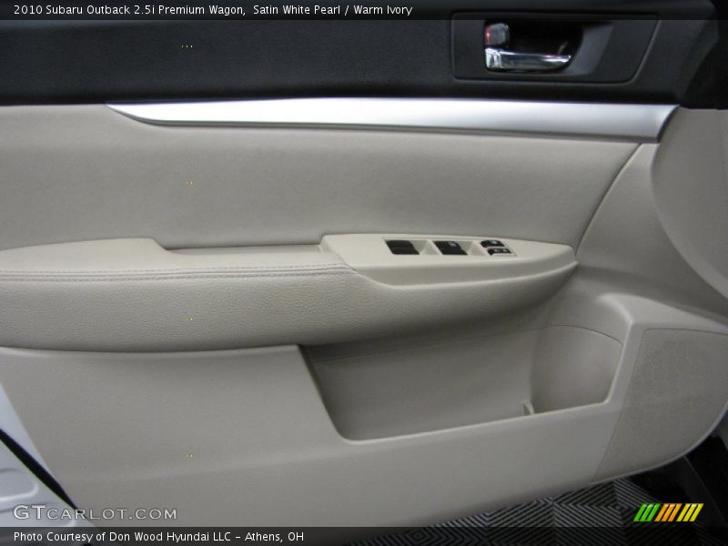 Satin White Pearl / Warm Ivory 2010 Subaru Outback 2.5i Premium Wagon