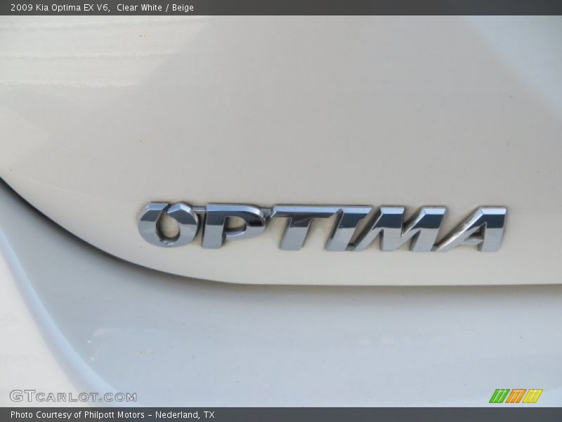 Clear White / Beige 2009 Kia Optima EX V6