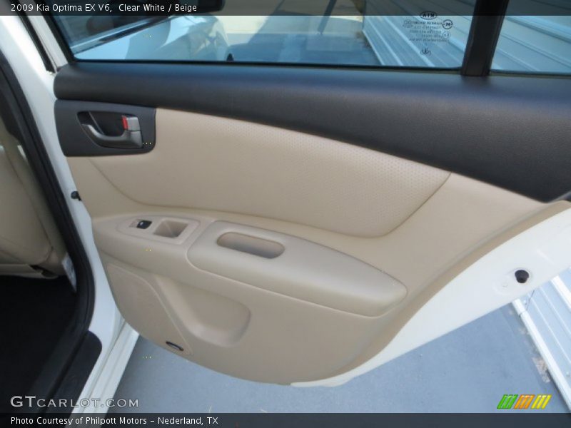 Clear White / Beige 2009 Kia Optima EX V6