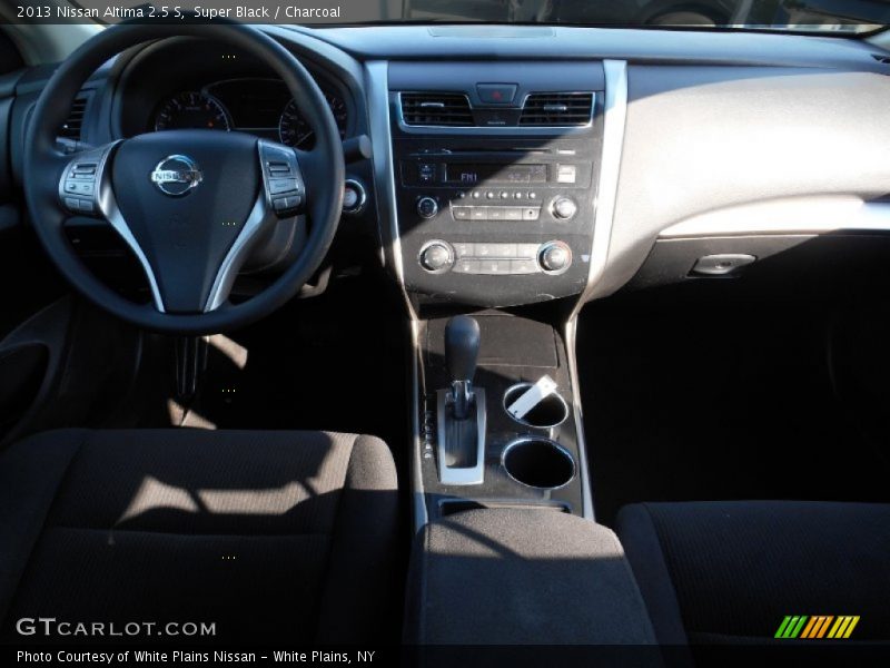 Super Black / Charcoal 2013 Nissan Altima 2.5 S