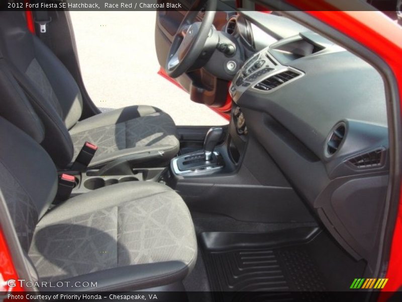 Race Red / Charcoal Black 2012 Ford Fiesta SE Hatchback