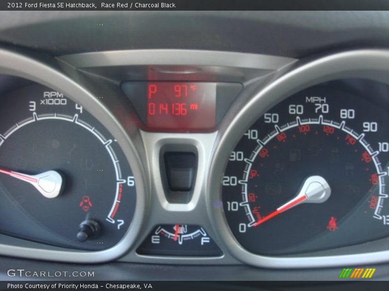 Race Red / Charcoal Black 2012 Ford Fiesta SE Hatchback