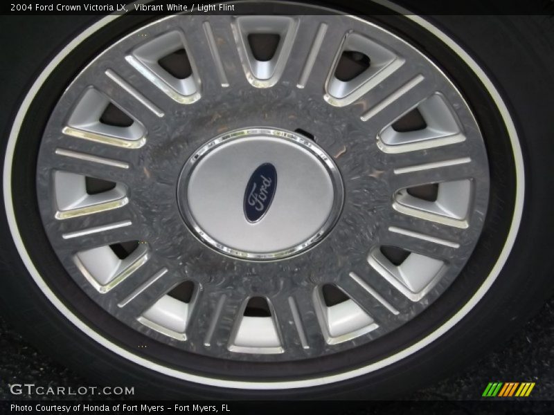  2004 Crown Victoria LX Wheel