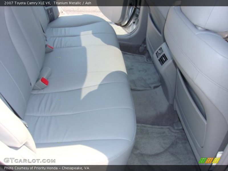 Titanium Metallic / Ash 2007 Toyota Camry XLE V6