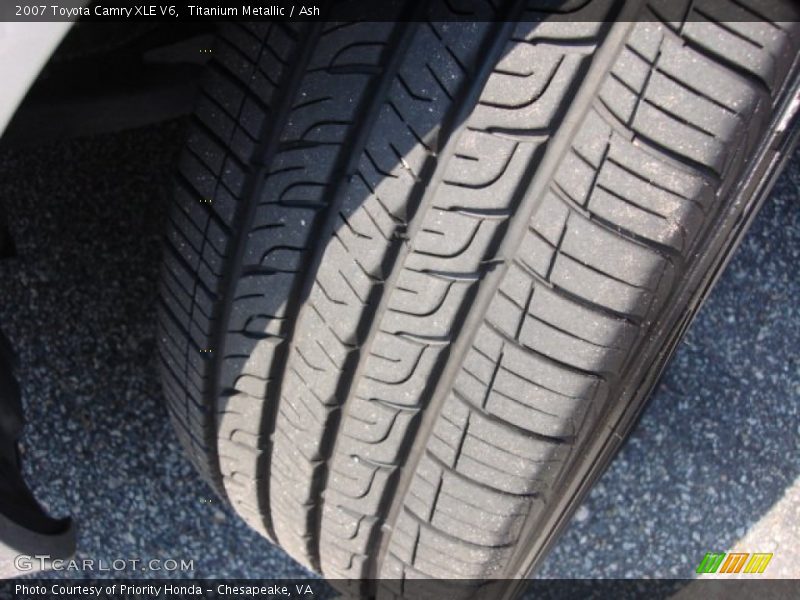 Titanium Metallic / Ash 2007 Toyota Camry XLE V6