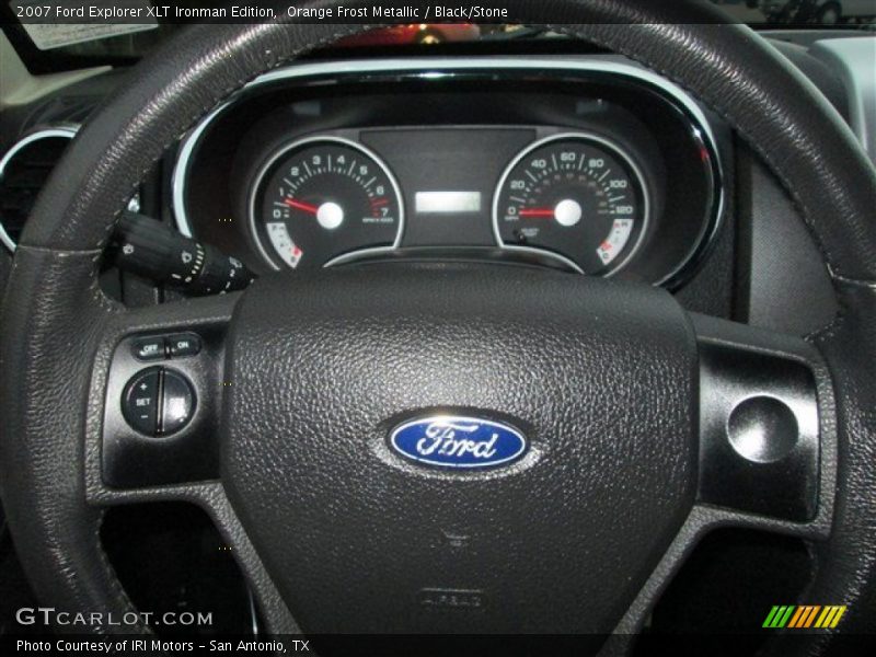 Controls of 2007 Explorer XLT Ironman Edition