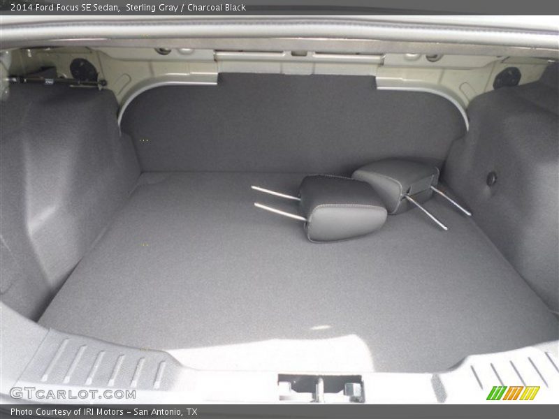 Sterling Gray / Charcoal Black 2014 Ford Focus SE Sedan
