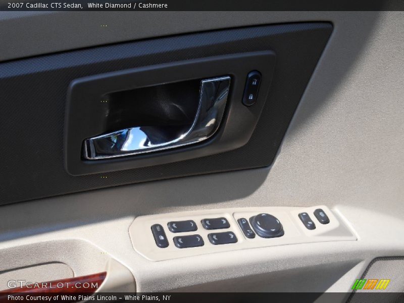 White Diamond / Cashmere 2007 Cadillac CTS Sedan