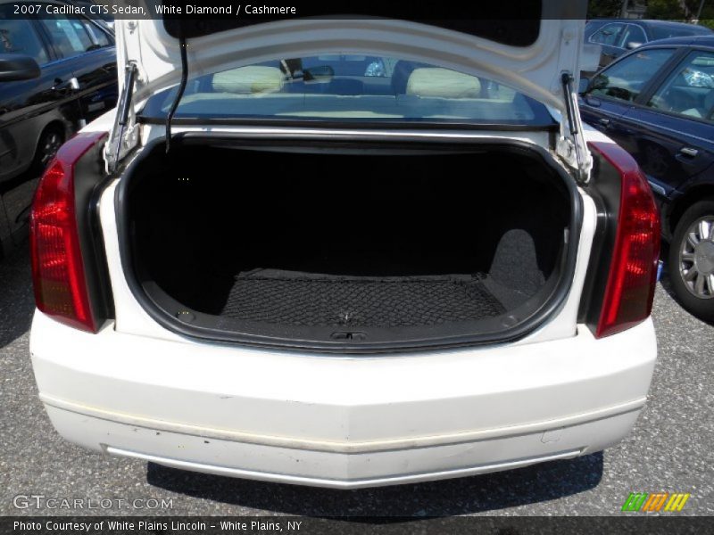 White Diamond / Cashmere 2007 Cadillac CTS Sedan