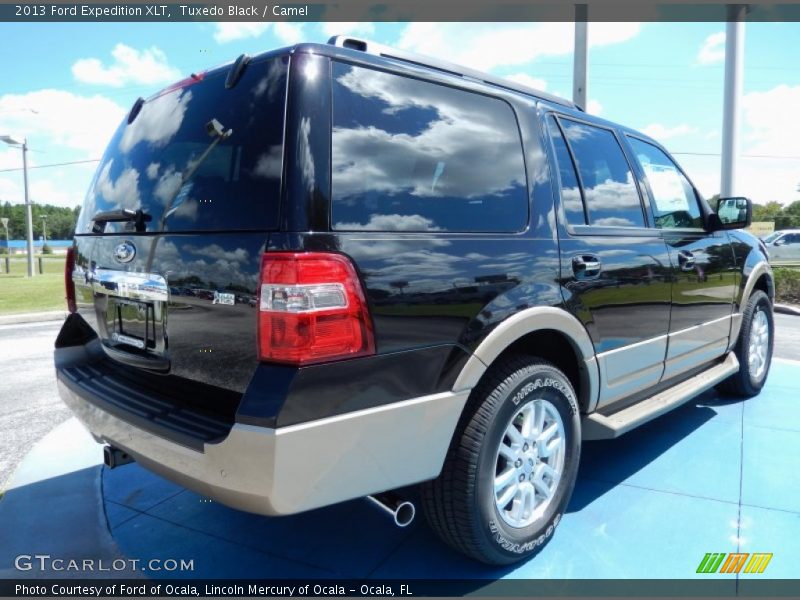 Tuxedo Black / Camel 2013 Ford Expedition XLT