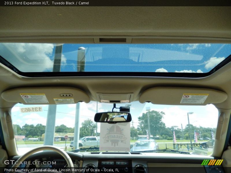 Tuxedo Black / Camel 2013 Ford Expedition XLT