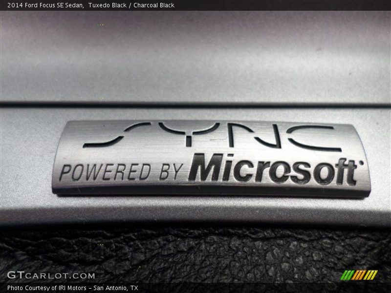 Tuxedo Black / Charcoal Black 2014 Ford Focus SE Sedan