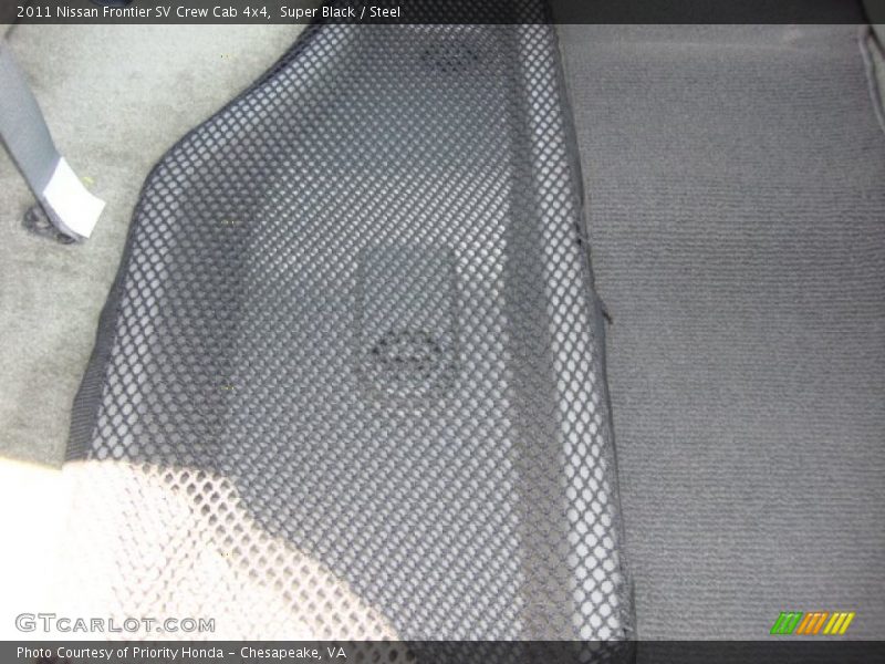 Super Black / Steel 2011 Nissan Frontier SV Crew Cab 4x4