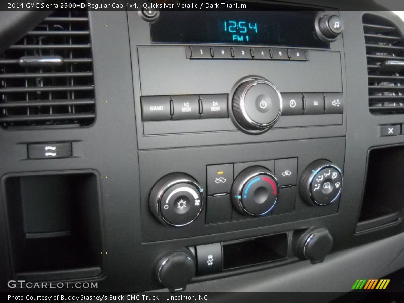 Quicksilver Metallic / Dark Titanium 2014 GMC Sierra 2500HD Regular Cab 4x4