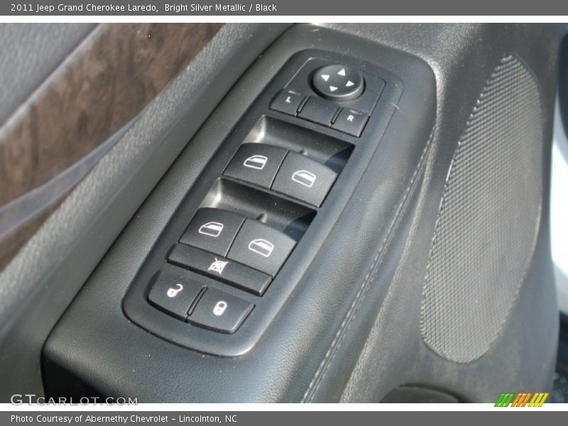 Bright Silver Metallic / Black 2011 Jeep Grand Cherokee Laredo