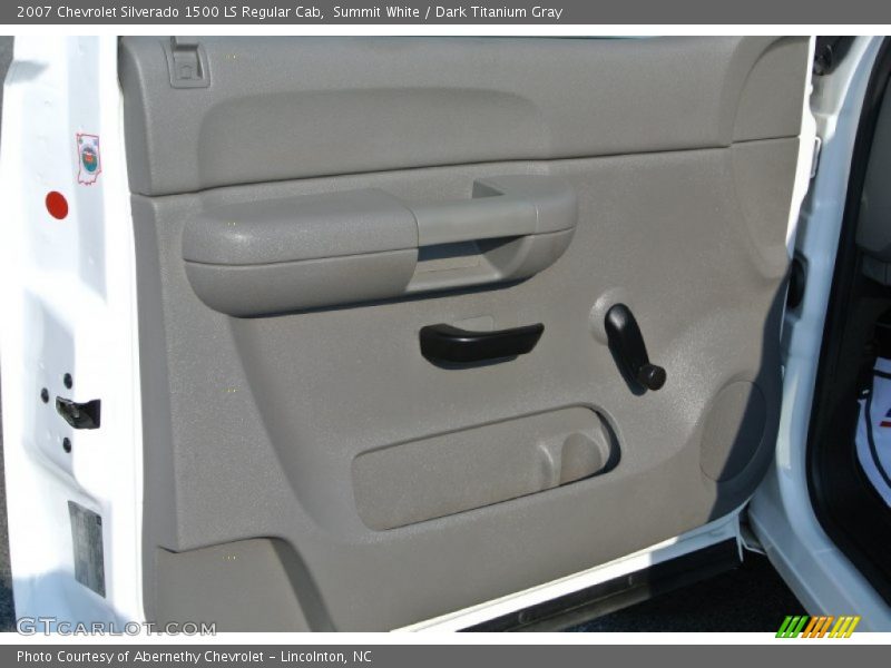 Summit White / Dark Titanium Gray 2007 Chevrolet Silverado 1500 LS Regular Cab