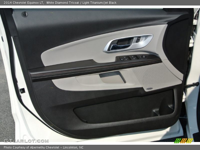 White Diamond Tricoat / Light Titanium/Jet Black 2014 Chevrolet Equinox LT