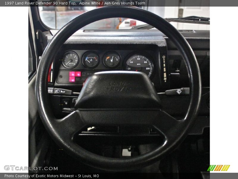  1997 Defender 90 Hard Top Steering Wheel
