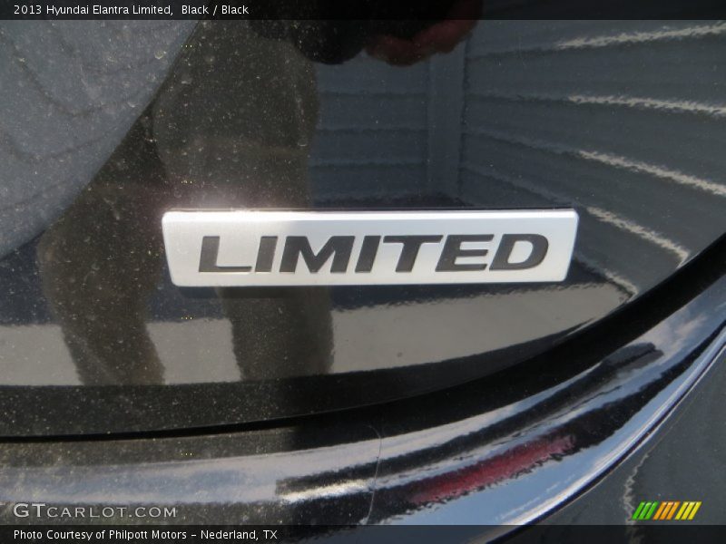 Black / Black 2013 Hyundai Elantra Limited