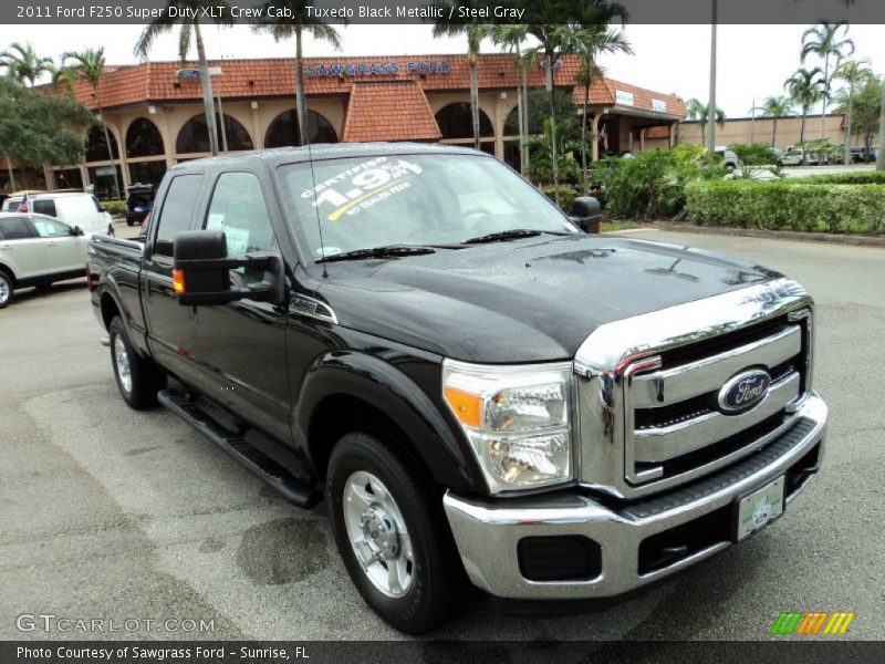 Tuxedo Black Metallic / Steel Gray 2011 Ford F250 Super Duty XLT Crew Cab