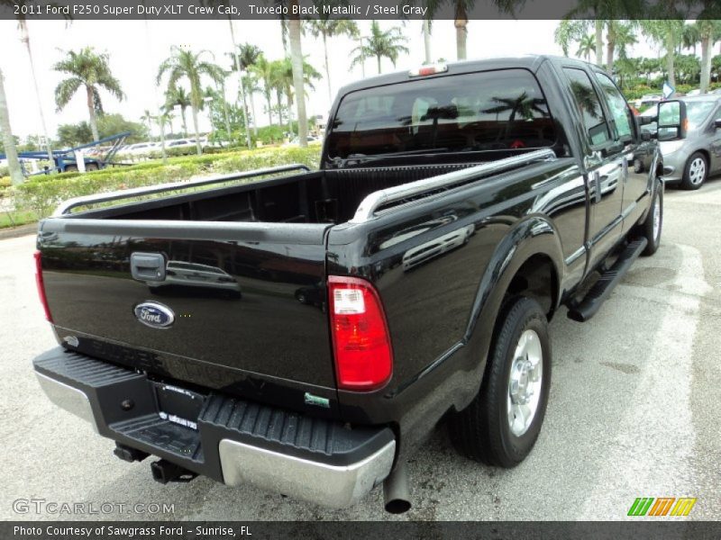 Tuxedo Black Metallic / Steel Gray 2011 Ford F250 Super Duty XLT Crew Cab