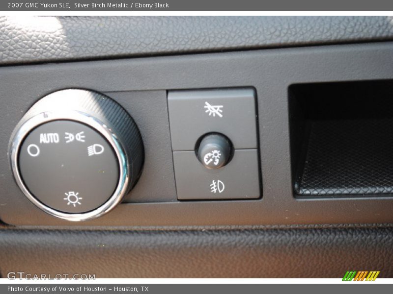 Silver Birch Metallic / Ebony Black 2007 GMC Yukon SLE