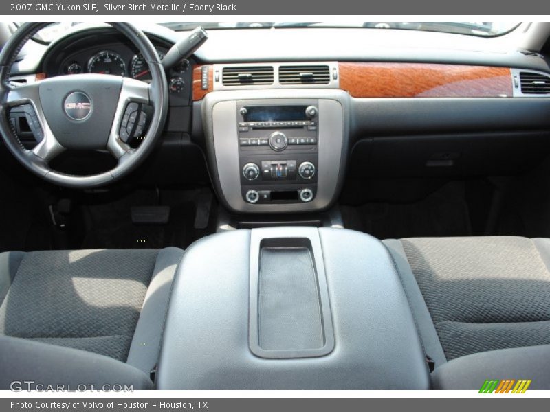 Silver Birch Metallic / Ebony Black 2007 GMC Yukon SLE