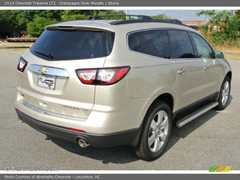 Champagne Silver Metallic / Ebony 2014 Chevrolet Traverse LTZ