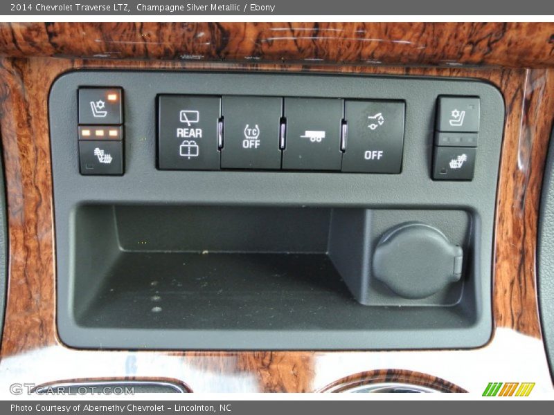 Controls of 2014 Traverse LTZ