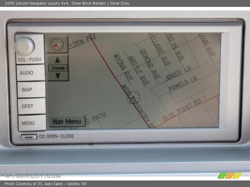 Silver Birch Metallic / Dove Grey 2006 Lincoln Navigator Luxury 4x4