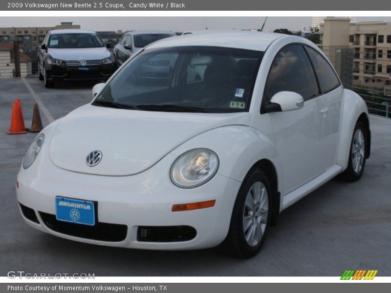 Candy White / Black 2009 Volkswagen New Beetle 2.5 Coupe