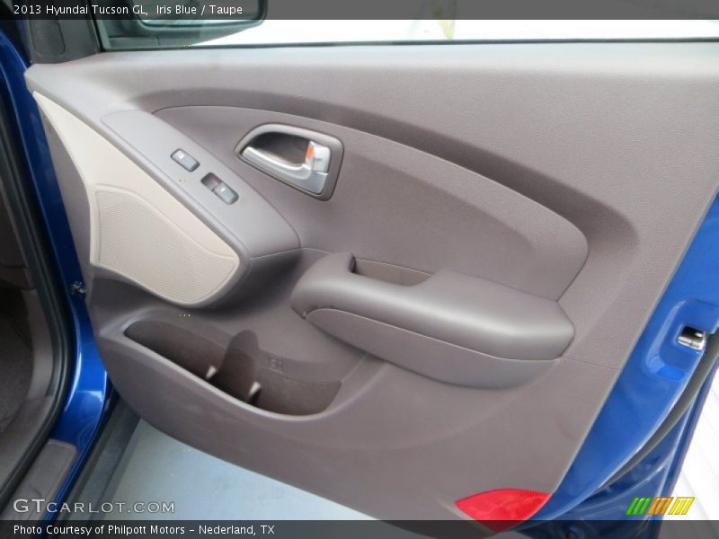 Iris Blue / Taupe 2013 Hyundai Tucson GL