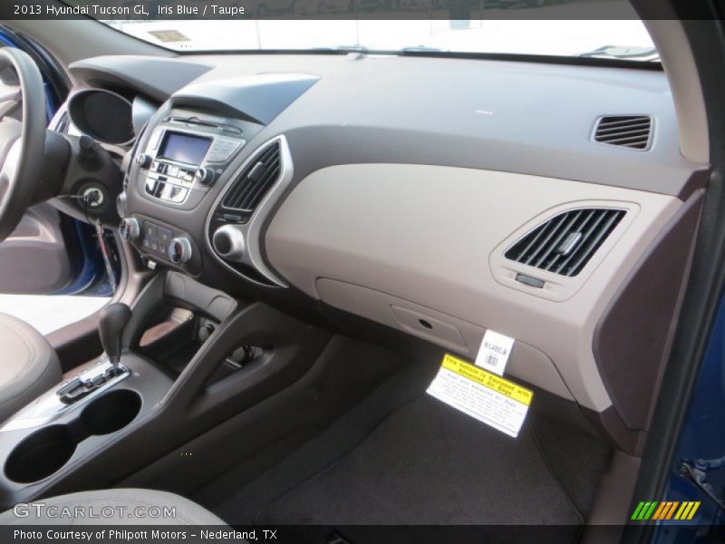 Iris Blue / Taupe 2013 Hyundai Tucson GL