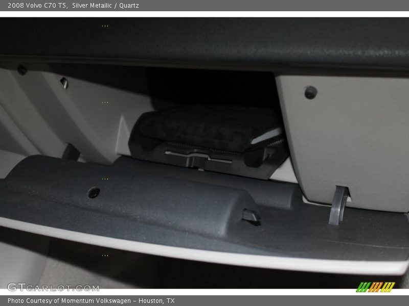 Silver Metallic / Quartz 2008 Volvo C70 T5