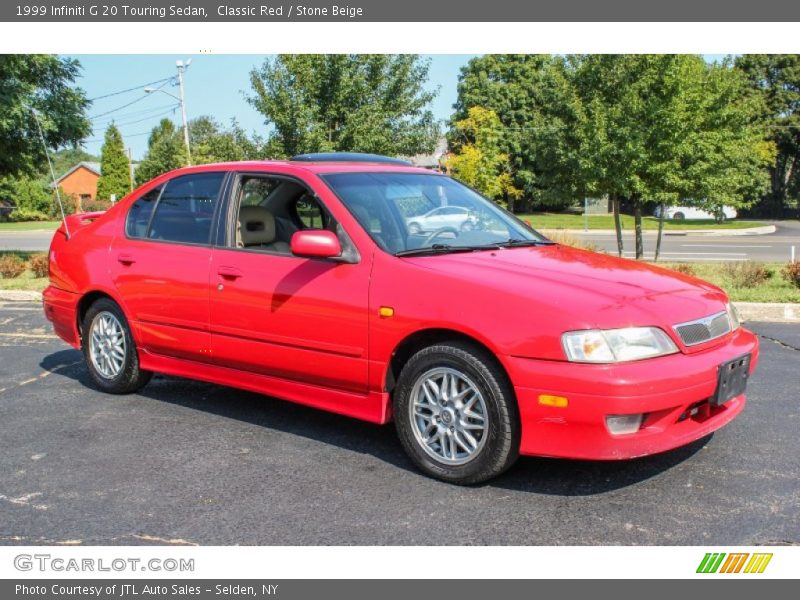 Front 3/4 View of 1999 G 20 Touring Sedan
