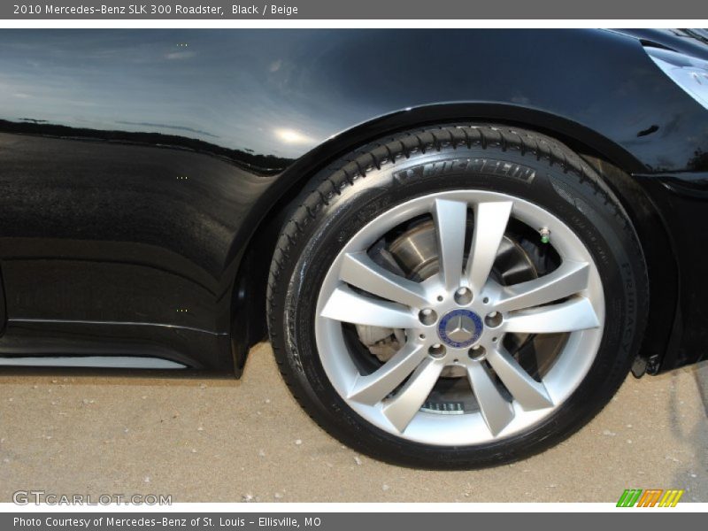 Black / Beige 2010 Mercedes-Benz SLK 300 Roadster