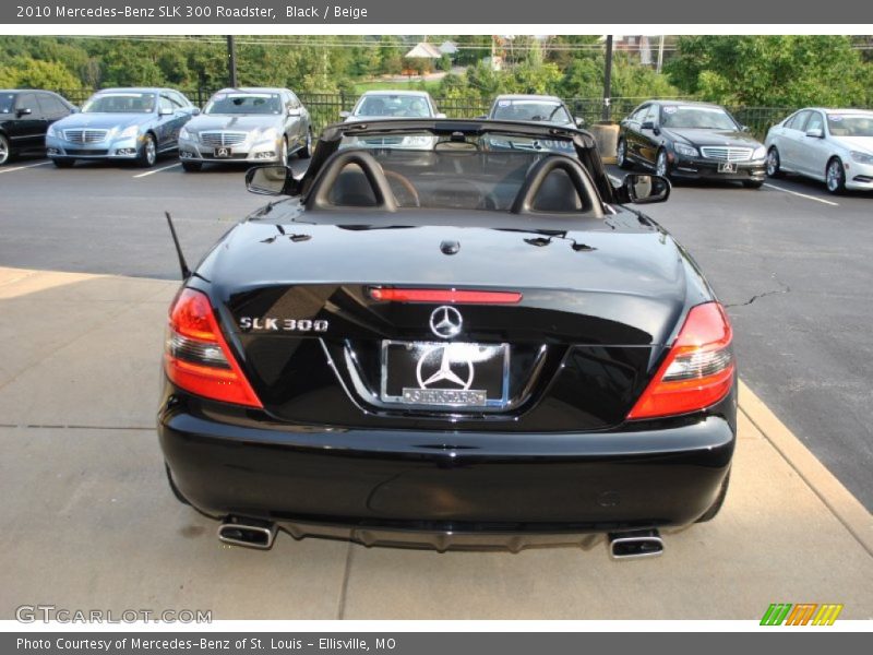 Black / Beige 2010 Mercedes-Benz SLK 300 Roadster