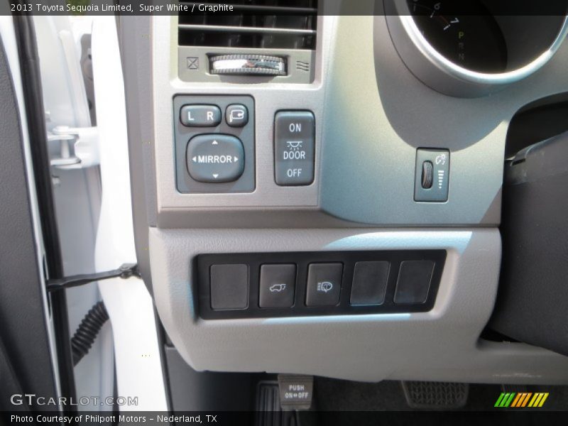 Super White / Graphite 2013 Toyota Sequoia Limited