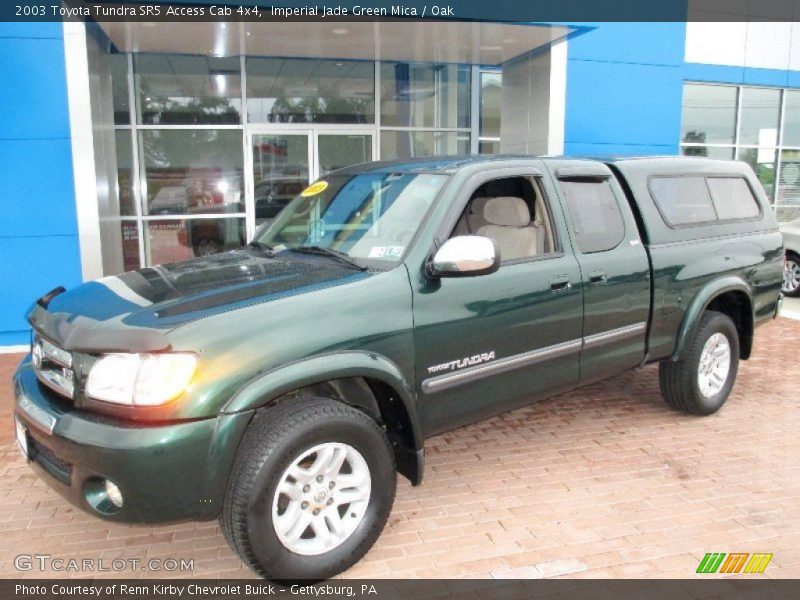 Front 3/4 View of 2003 Tundra SR5 Access Cab 4x4