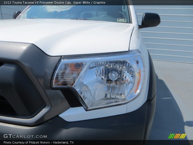 Super White / Graphite 2013 Toyota Tacoma V6 Prerunner Double Cab