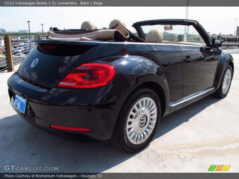 Black / Beige 2013 Volkswagen Beetle 2.5L Convertible