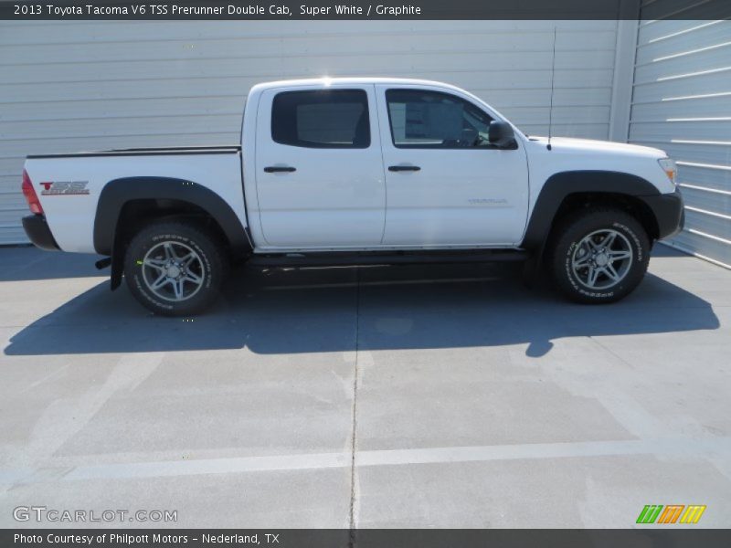 Super White / Graphite 2013 Toyota Tacoma V6 TSS Prerunner Double Cab