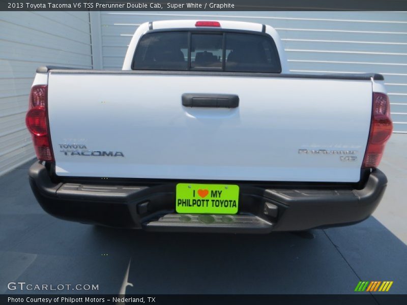 Super White / Graphite 2013 Toyota Tacoma V6 TSS Prerunner Double Cab